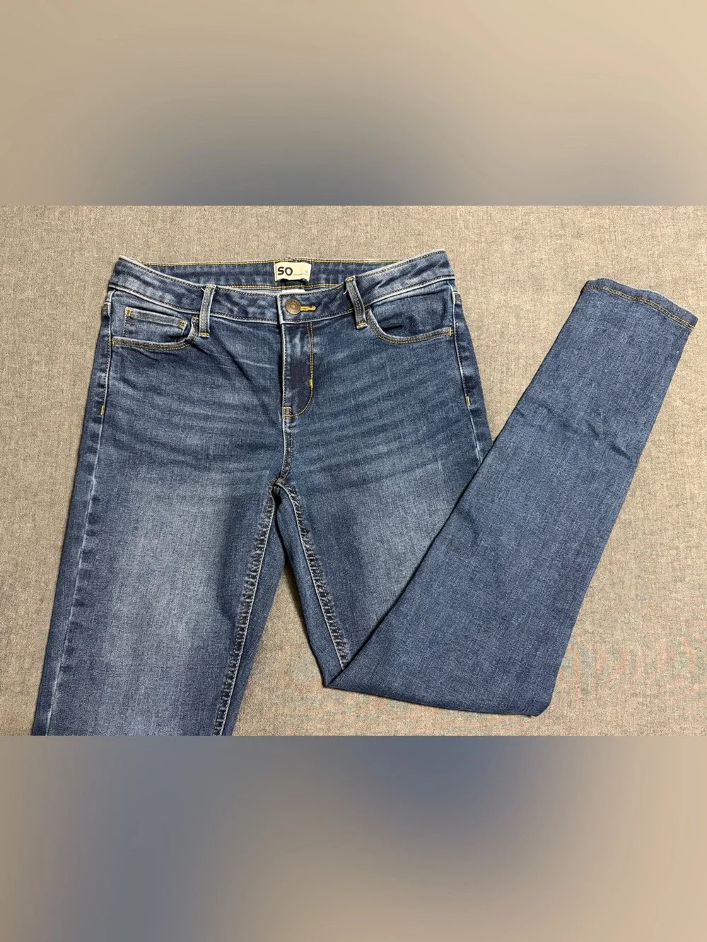 SO Girl’s Skinny Jeans in Medium Blue Wash